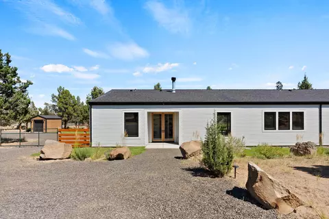 6623 NW Tetherow Rd, Redmond, OR 97756