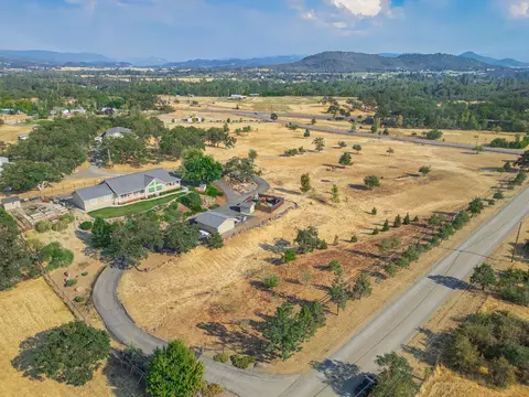 60 Wedgewood Dr, Eagle Point, OR 97524 photo 38