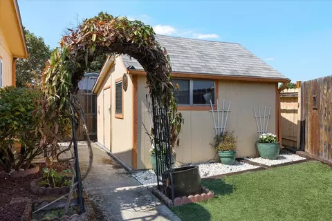 555 Freeman Rd UNIT 146, Central Point, OR 97502 photo 8