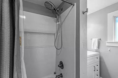 14145 Agate Rd, Eagle Point, OR 97524 photo 18