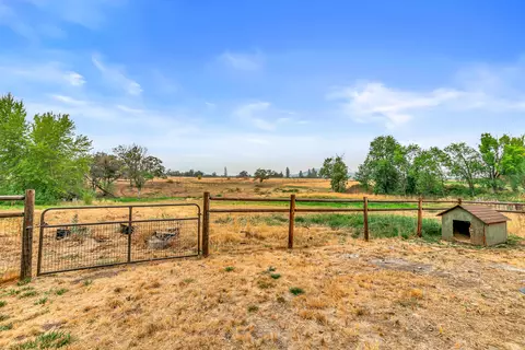 14145 Agate Rd, Eagle Point, OR 97524 photo 25