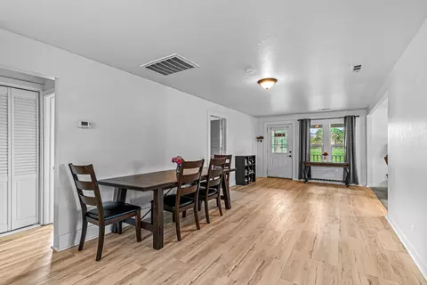 14145 Agate Rd, Eagle Point, OR 97524 photo 7