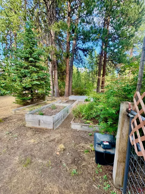 19124 River Woods Dr, Bend, OR 97702 photo 19