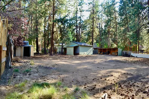 19124 River Woods Dr, Bend, OR 97702 photo 11