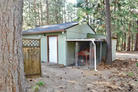 19124 River Woods Dr, Bend, OR 97702 photo 4
