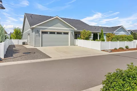 413 Sand Pointe Dr, Central Point, OR 97502 photo 32