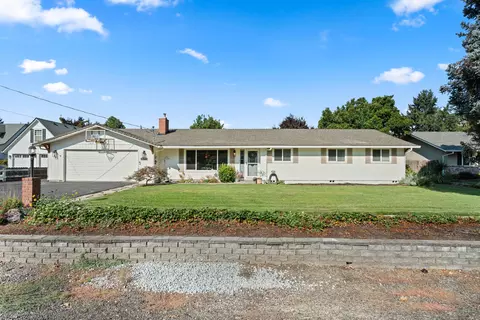 5283 Teresa Way, Central Point, OR 97502