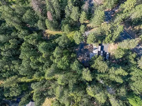 1833 Stringer Gap Rd, Grants Pass, OR 97527