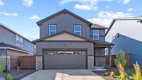21616 SE Fuji Dr, Bend, OR 97702