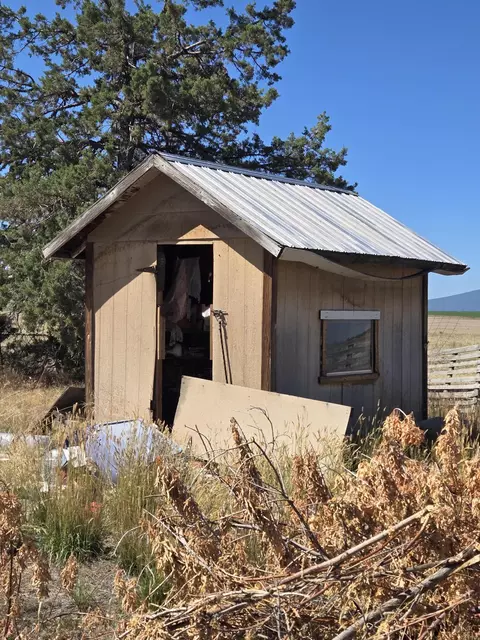 3138 Sheep Mountain Rd, Macdoel, CA 96058 photo 12