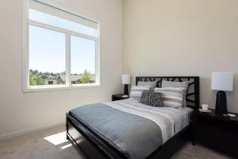 Bedroom - 205 SW Log Ct, Bend, OR 97702 photo 4 of 4