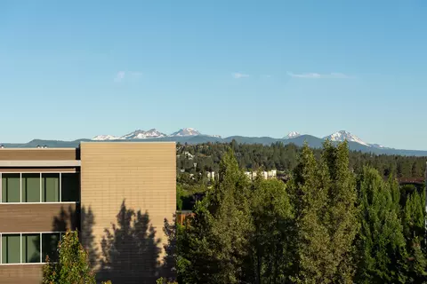 View/Area - 205 SW Log Ct, Bend, OR 97702 photo 3 of 5