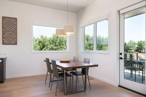 Dining - 205 SW Log Ct, Bend, OR 97702 photo 1 of 1
