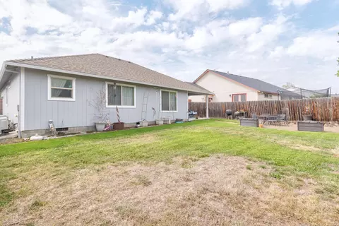 716 Crystal Dr, Eagle Point, OR 97524 photo 31