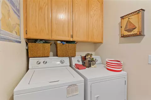 716 Crystal Dr, Eagle Point, OR 97524 photo 27