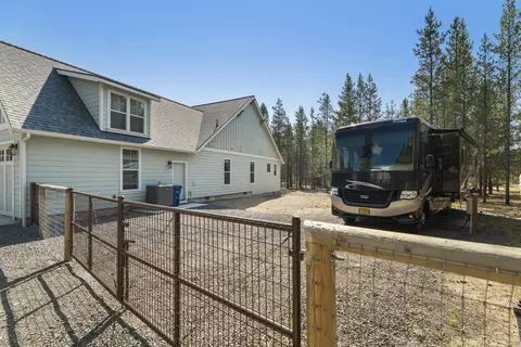 16203 Lava Dr, La Pine, OR 97739 photo 42