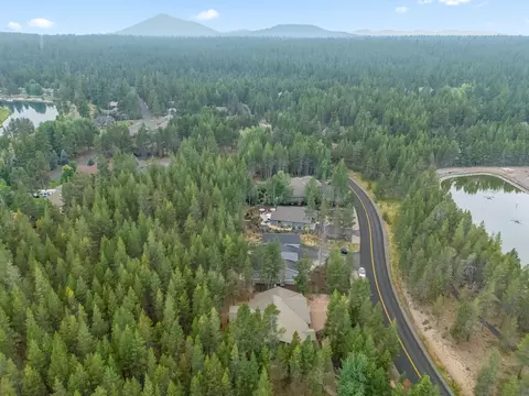 16795 Stage Stop Dr, Bend, OR 97707 photo 31