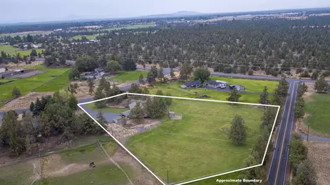 View/Area - 62370 Wallace Rd, Bend, OR 97701 photo 2 of 5