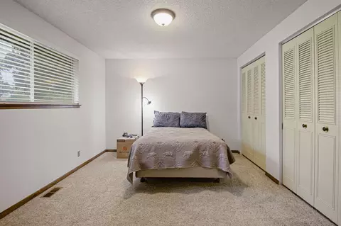Bedroom - 62370 Wallace Rd, Bend, OR 97701 photo 1 of 4