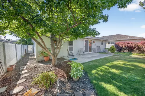 428 St Clair Way, Eagle Point, OR 97524 photo 26