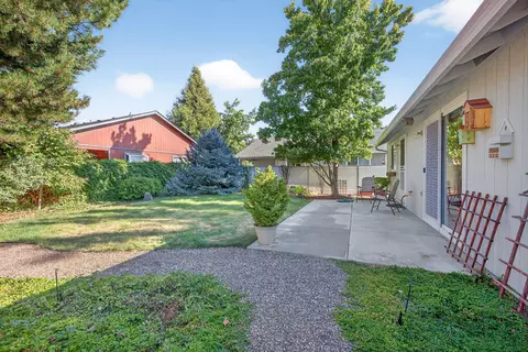 428 St Clair Way, Eagle Point, OR 97524 photo 25