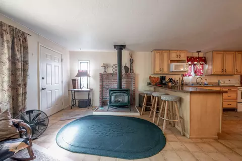 720 NW Ogden Ave, Bend, OR 97703 photo 12