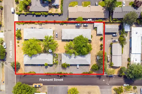 635 Park St, Ashland, OR 97520