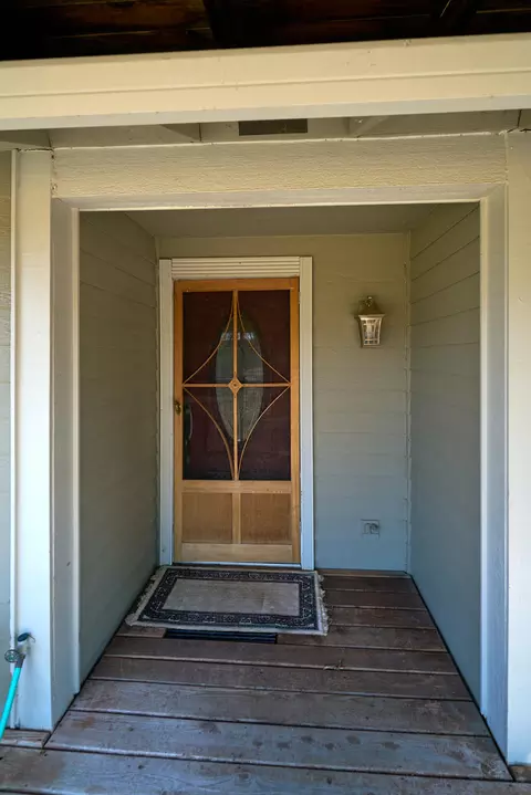 Exterior - 7505 Torrey Pines Ter, Eagle Point, OR 97524 photo 7 of 12