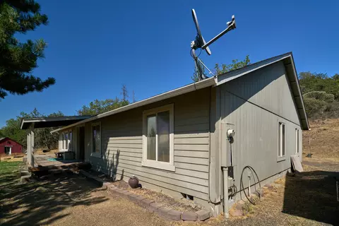 Other - 7505 Torrey Pines Ter, Eagle Point, OR 97524 photo 9 of 12