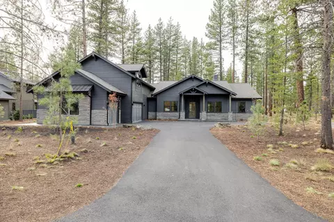 56244 Rockcress Ln #437, Bend, OR 97707