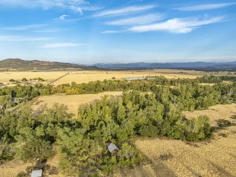 1631 E Antelope Rd, Eagle Point, OR 97524 photo 10