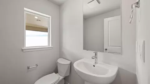 21725 SE Stromboli Ln SE, Bend, OR 97702 photo 13