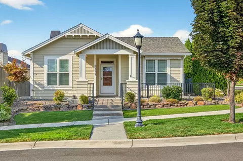 3875 Windgate St, Medford, OR 97504