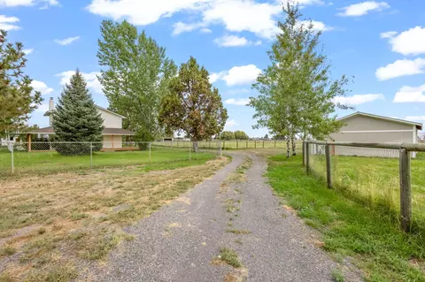 26315 Walker Rd, Bend, OR 97701 photo 48