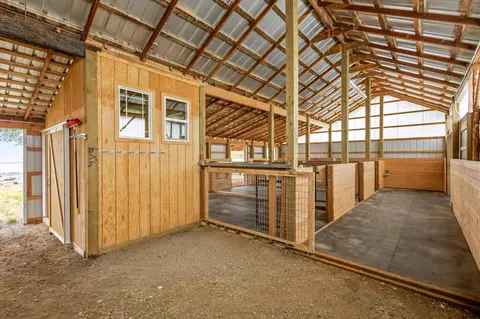 26315 Walker Rd, Bend, OR 97701 photo 36