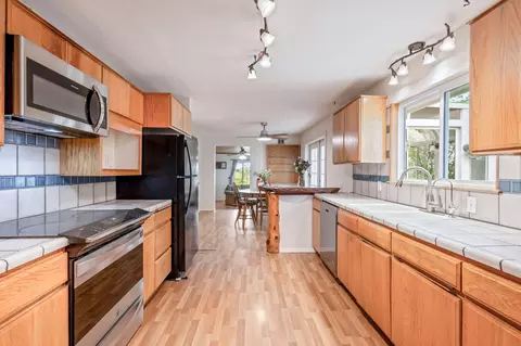 26315 Walker Rd, Bend, OR 97701 photo 10