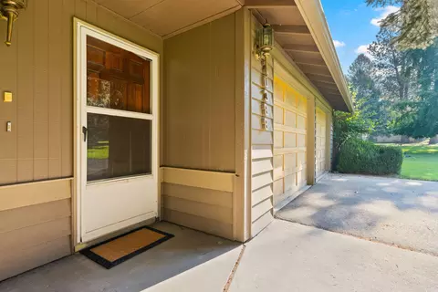 20388 Tailblock Rd, Bend, OR 97702 photo 4