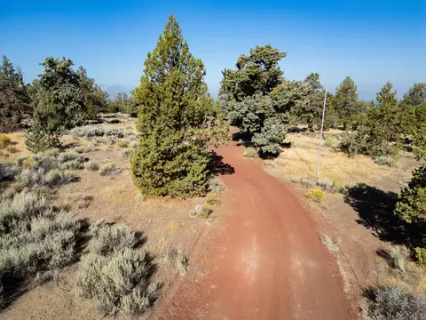 65715 93rd St, Bend, OR 97703 photo 5