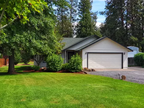 61538 Sunny Breeze Ln, Bend, OR 97702