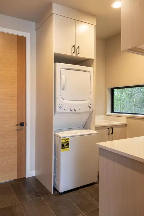 61266 Meeks Trl, Bend, OR 97702 photo 5