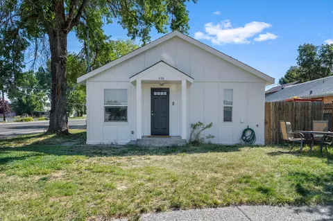 496 NW 9th St, Prineville, OR 97754