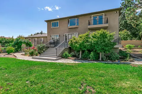 551 Strawberry Ln, Ashland, OR 97520 photo 45