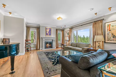 551 Strawberry Ln, Ashland, OR 97520 photo 8