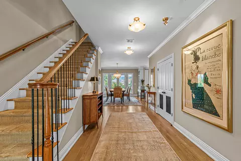 551 Strawberry Ln, Ashland, OR 97520 photo 5