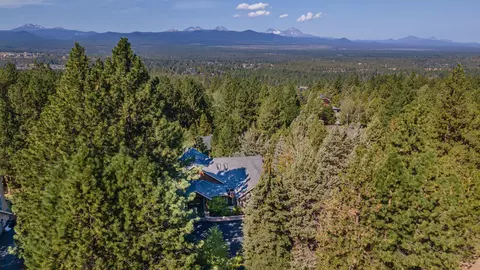 2521 NW Coe Ct, Bend, OR 97703