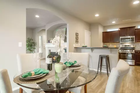 Dining - 62013 NE Nates Pl, Bend, OR 97701 photo 1 of 2