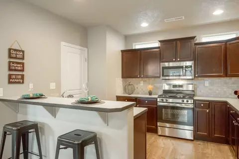 Kitchen - 62013 NE Nates Pl, Bend, OR 97701 photo 1 of 5