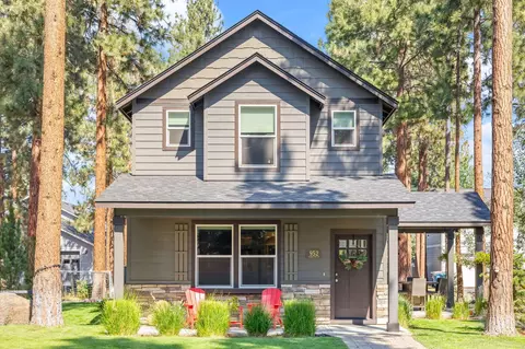 952 E Timber Pine Dr, Sisters, OR 97759