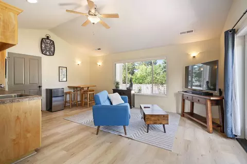 61270 Crescent Ct, Bend, OR 97702 photo 29