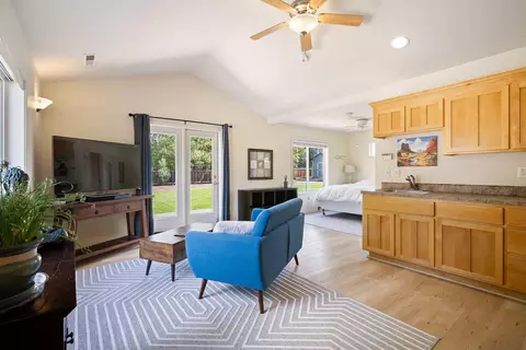 61270 Crescent Ct, Bend, OR 97702 photo 27